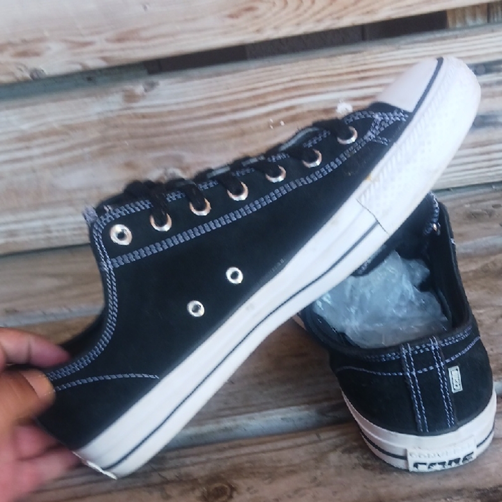 Converse Cons Black and White Canvas Sneakers - Picture 12 of 16